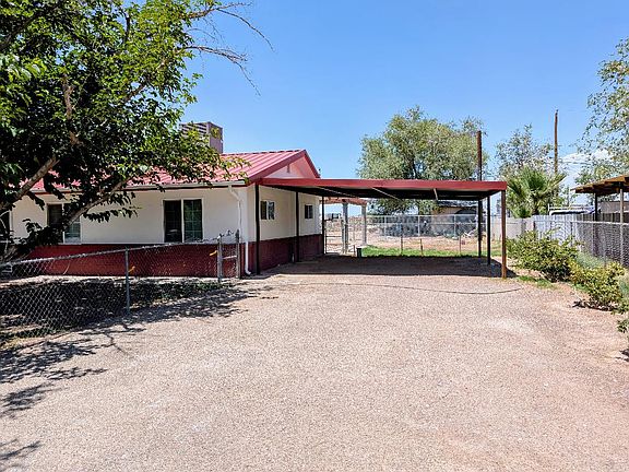 2nd image of 1073 Miss Bev Ave