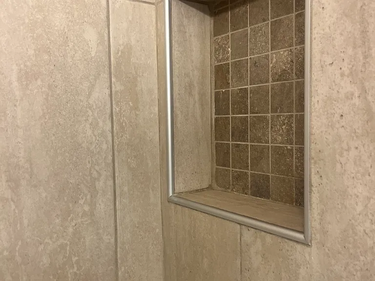 1714 Brentwood Dr — Photo 23