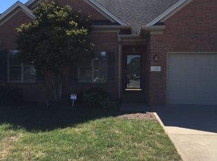 190 Prestwick Ct, Bowling Green, KY