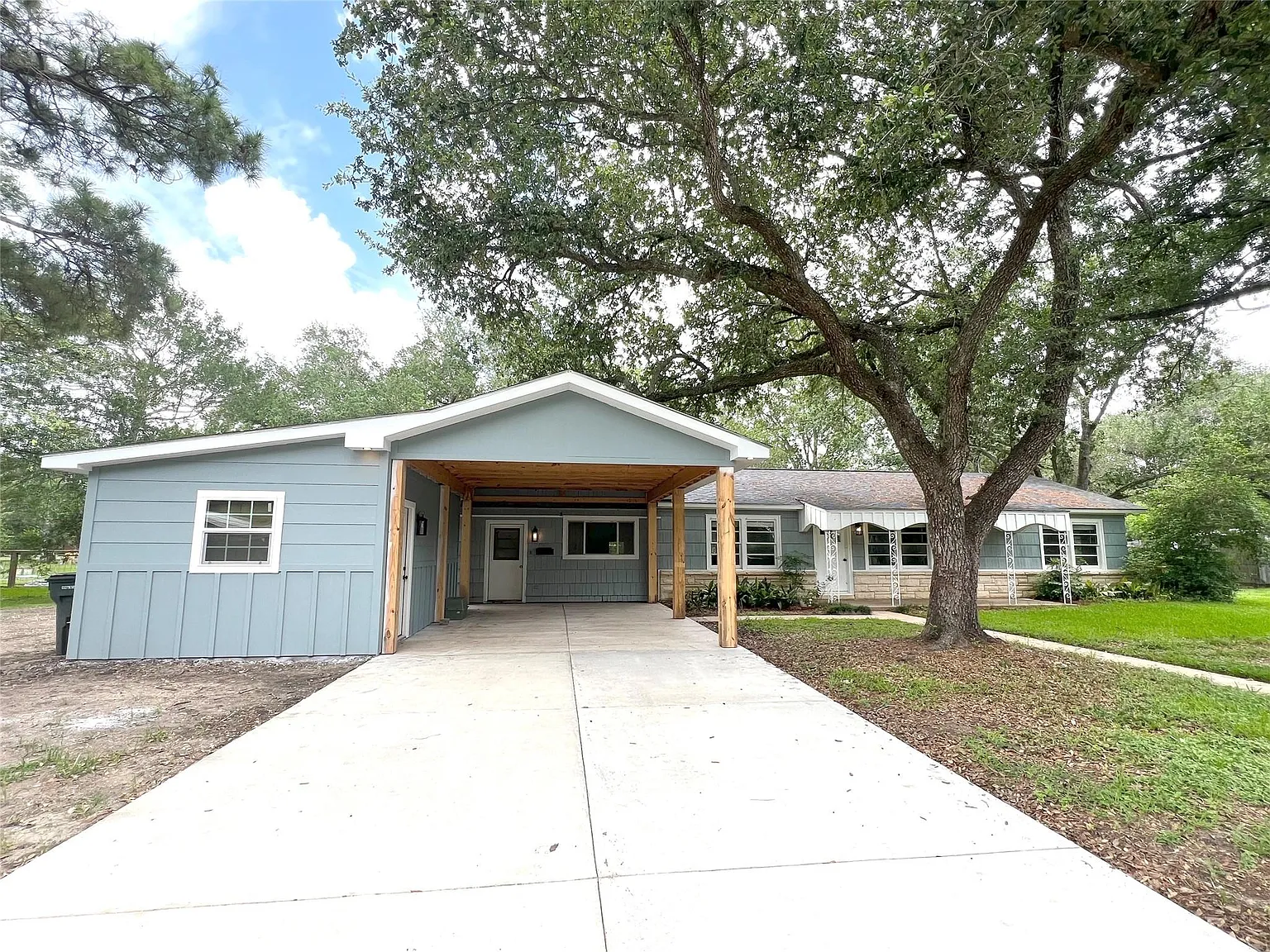 3 bed, 2.0 bath, 1898 sqft, $1,800 — Photo 3