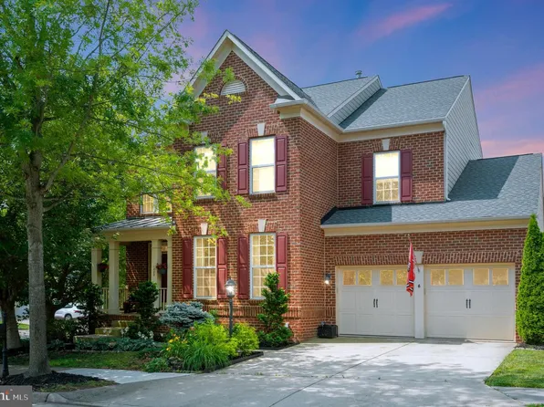 1000 Graham Dr, Fredericksburg, VA 22401