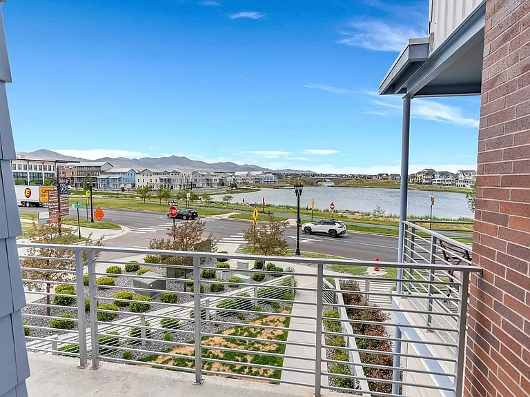 4621 W Daybreak Pkwy — Photo 21