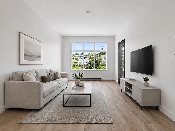 2nd image of 828 Gauthier Ave #315