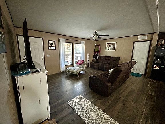 Upgraded hardwood floors