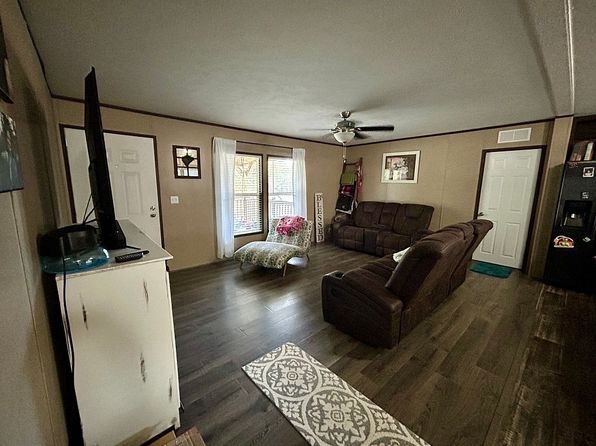 25545 Standard Dedeaux Rd