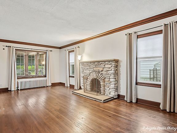 4th image of 462 Glendenning Pl