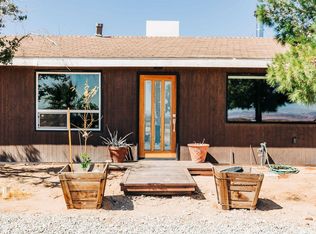 184 Mallow Rd, Landers, CA 92285