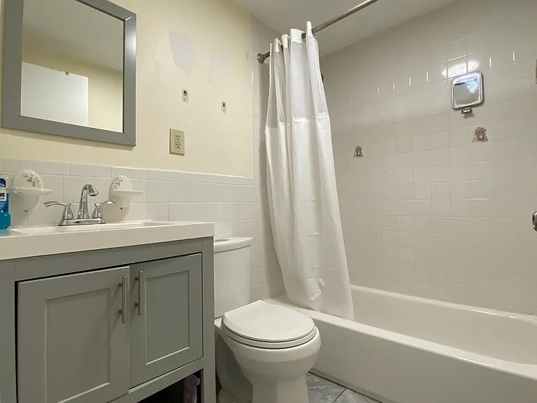 66 Pleasant St #3 — Photo 17