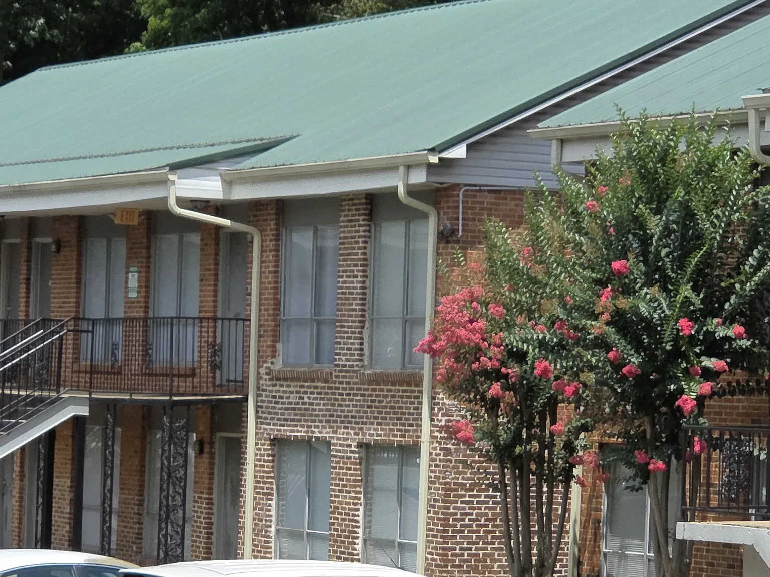 Green Springs Village Apartments - Birmingham, AL — Photo 3