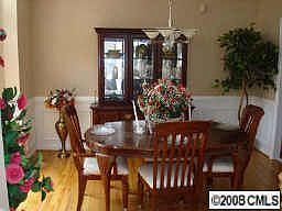 2nd image of 3047 Pinewood Hills Dr