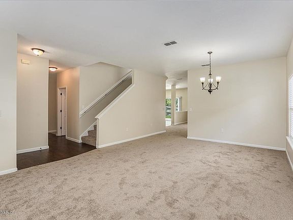 3rd image of 14421 Woodfield Cir N