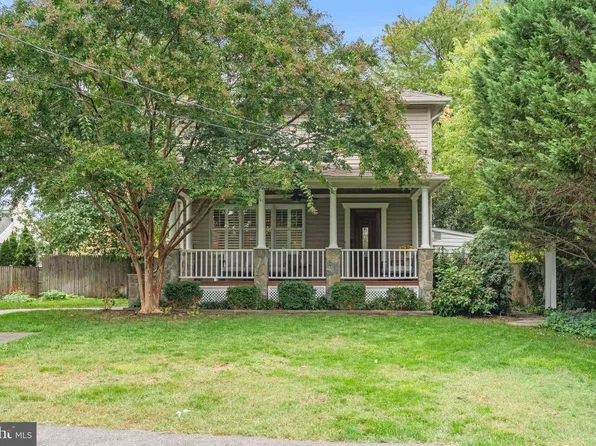 3017 King St, Alexandria, VA 22302
