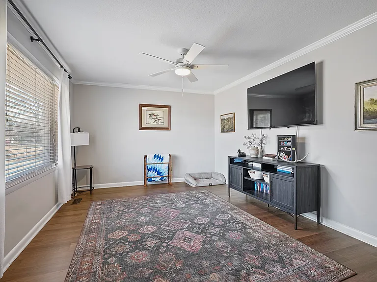 3310 Cornell Dr — Photo 9