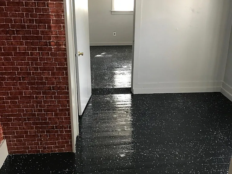 246 Indale Ave — Photo 4