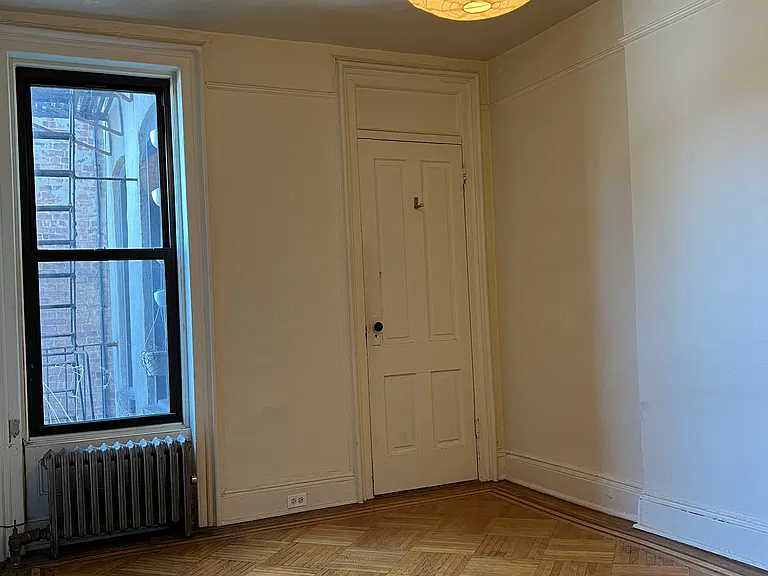 496 Bergen St #3 — Photo 8