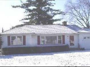 907 Lehnertz Ave, Aurora, IL 60505