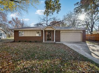 1109 Will Rogers Ct, Claremore, OK 74017