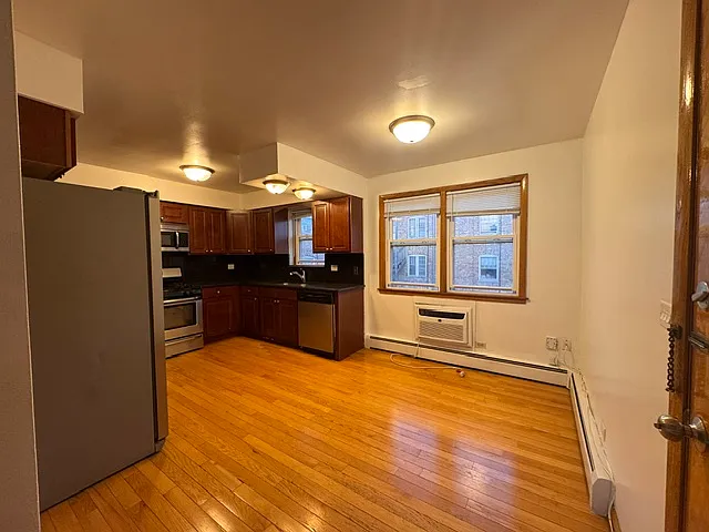 6810 N Northwest Hwy #3C — Photo 4