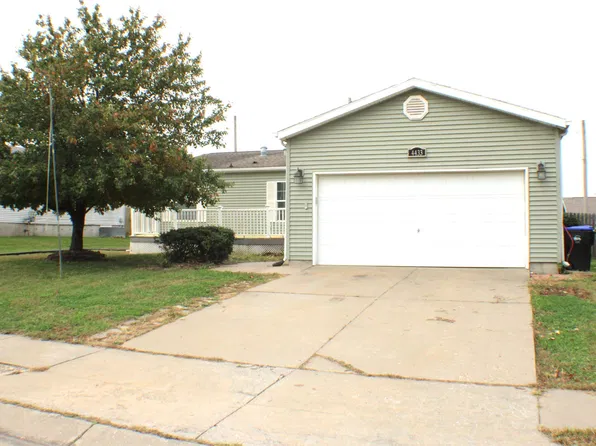 4433 SE Grand Oaks Ave, Topeka, KS 66609