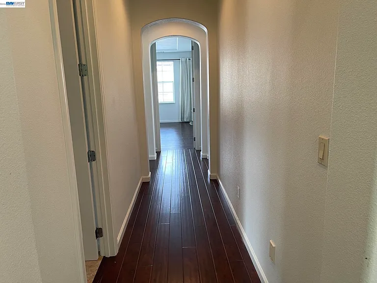 3124 Sweetviolet Dr — Photo 8
