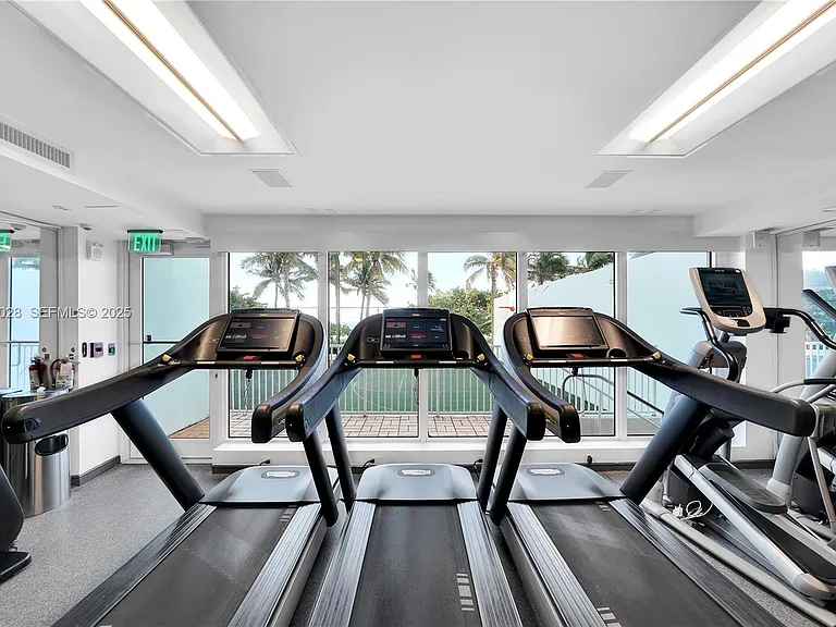 9601 Collins Ave #809 — Photo 23