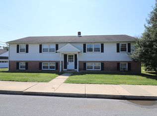 226 W Pine St APT 11, Ephrata, PA 17522