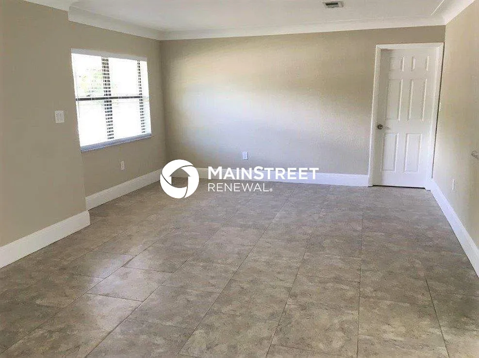 2217 16TH AVE — Photo 3