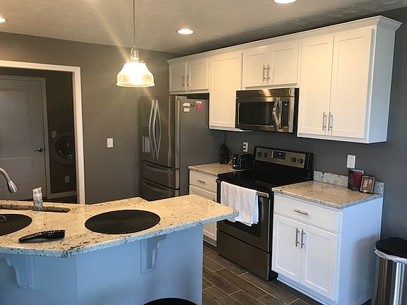 4th image of 9796 Arbor Lake Dr