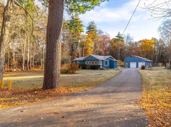 355 Howe St, East Brookfield, MA 01515