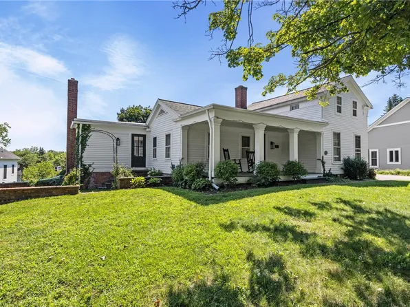 110 Hulburt Rd, Fairport, NY 14450