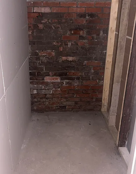 145 E Main St #1 — Photo 1