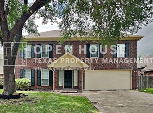 16306 Ash Point Ln, Sugar Land, TX 77498