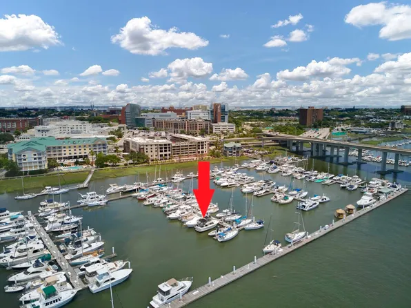 33 Lockwood Dr #Lu118-28, Charleston, SC 29401