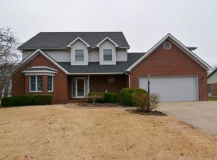 8421 Southport Dr, Evansville, IN 47711