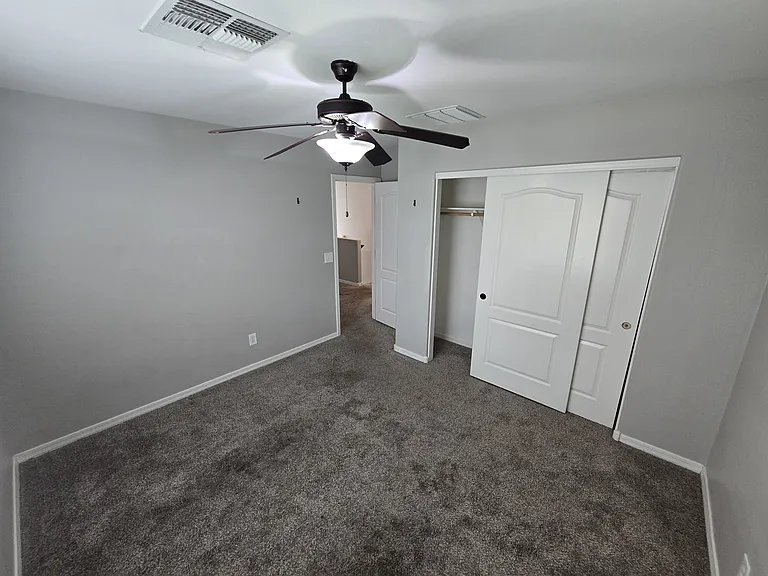 950 S Wallrade Ln — Photo 36