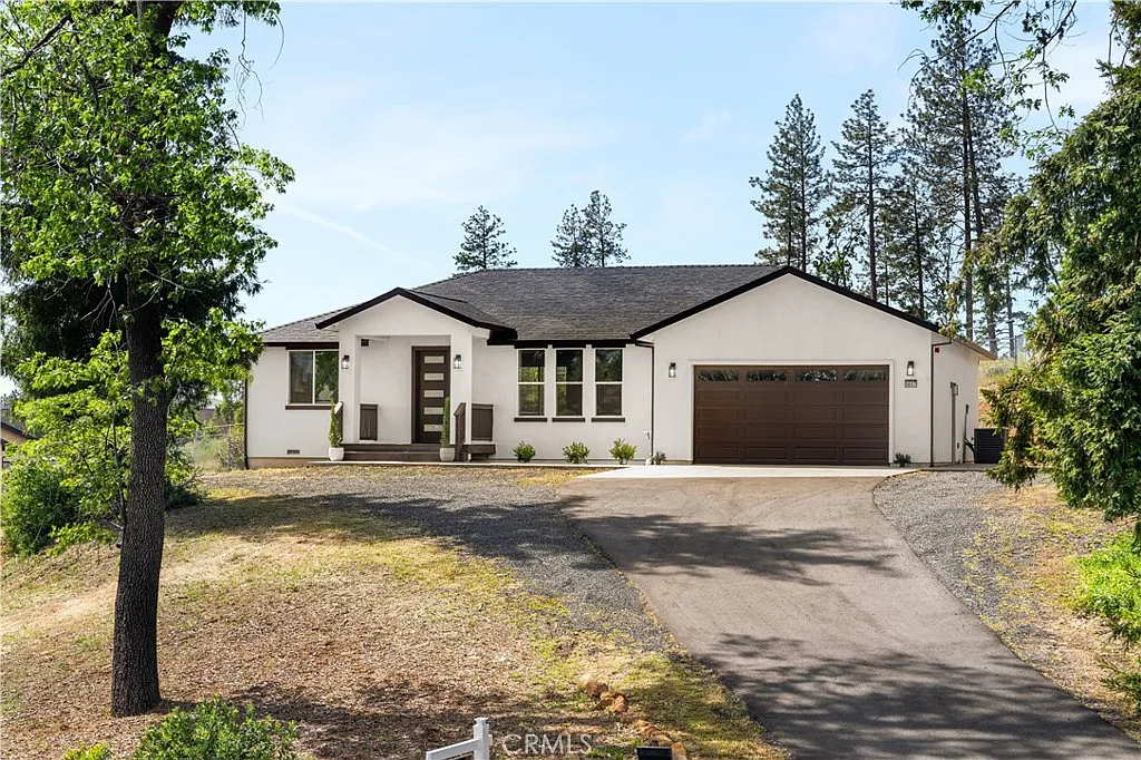 5657 Cathy Ln photo 1