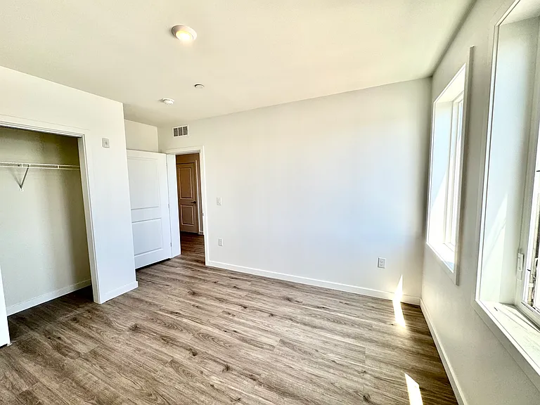 915 N Broad St #608 — Photo 11