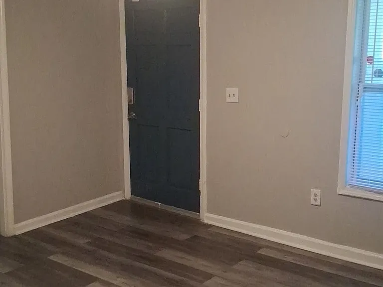 2814 1st Ave SW — Photo 5