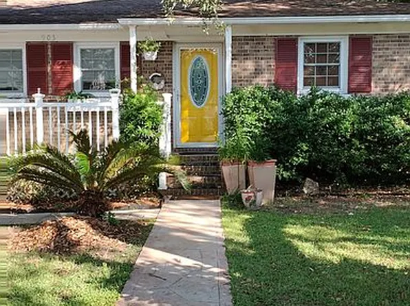 903 Tiffany Ln, North Myrtle Beach, SC 29582