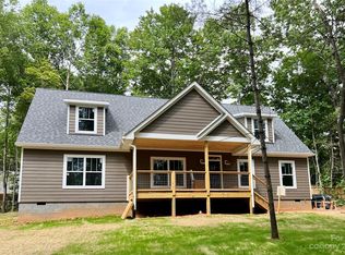 162 Cascade Ridge Rd, Fairview, NC 28730