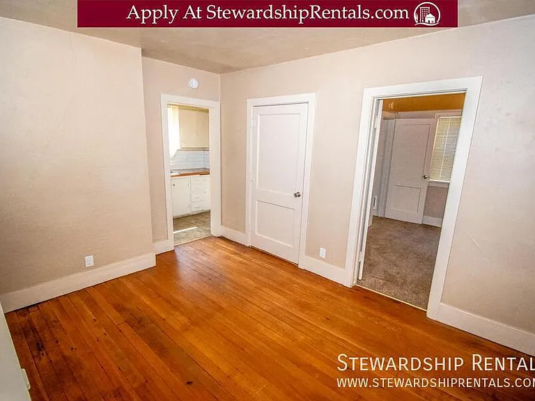 2024 Emerald St #5 — Photo 3