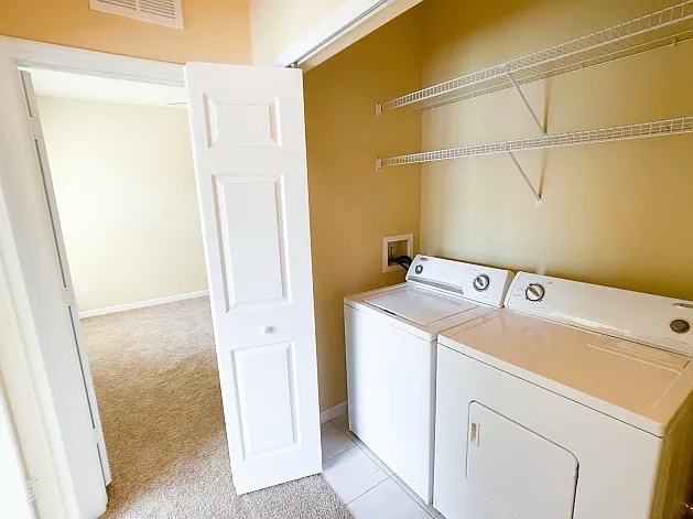 In Unit Washer and Dryer In Unit Washer and Dryer