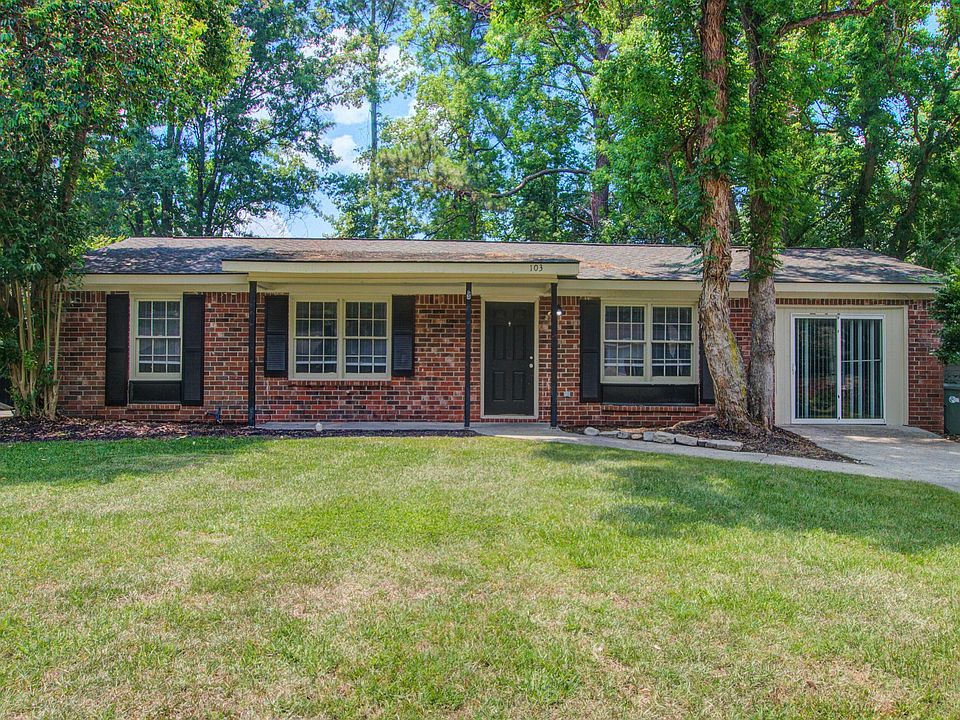 1st image of 103 Water Oak Dr