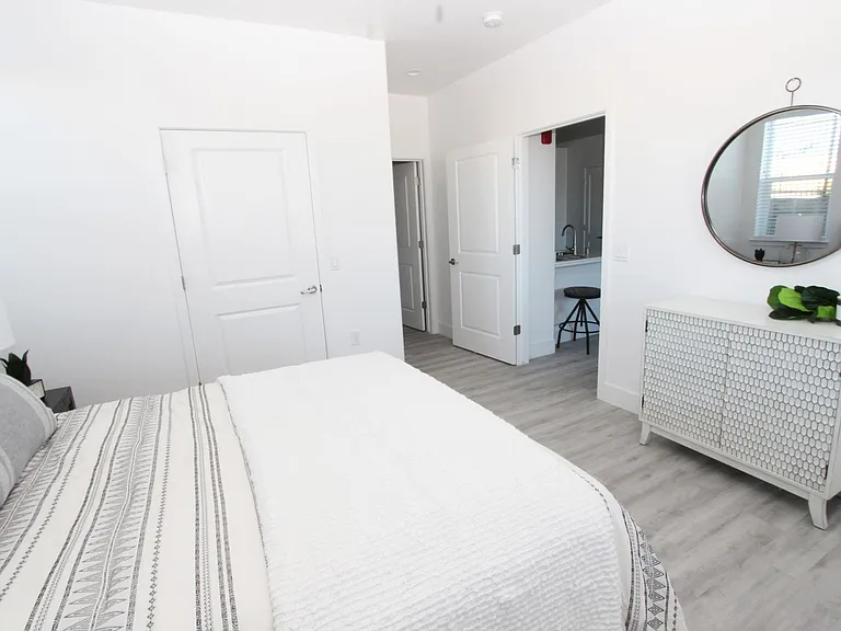 The Apartments at Santana Ranch — Photo 7