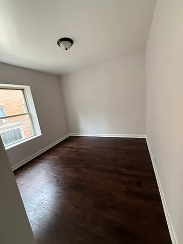 3 bed, 1100 sqft, $1,800 — Photo 4