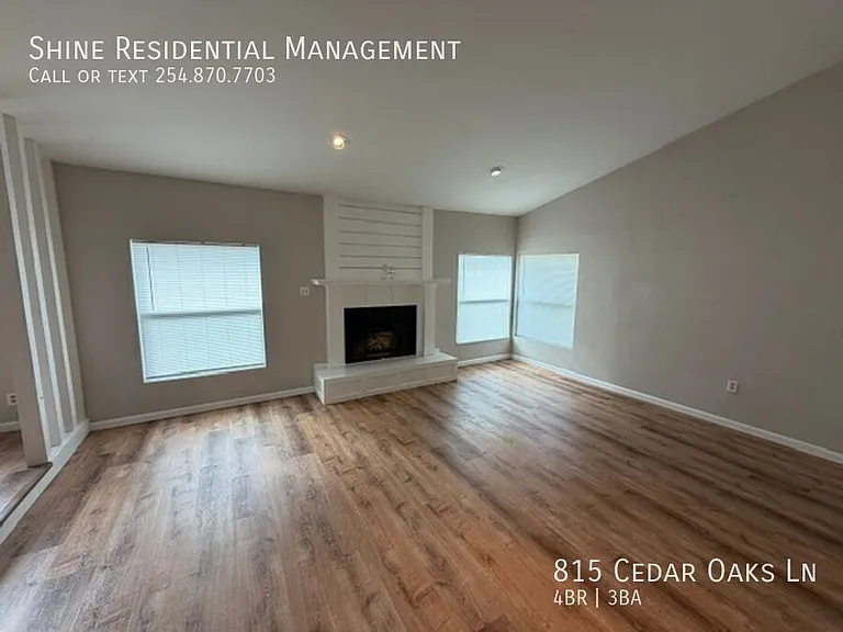815 Cedar Oaks Ln — Photo 21