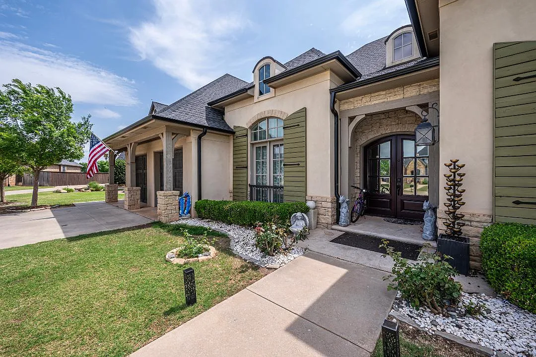 Building Photo - 17852 Prairie Sky Way