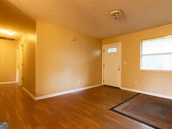 2nd image of 3498 Fairlane Ct NW