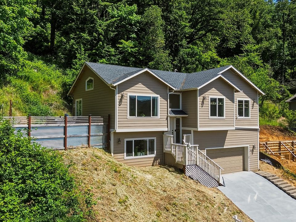 1st image of 340 Kalapuya Way
