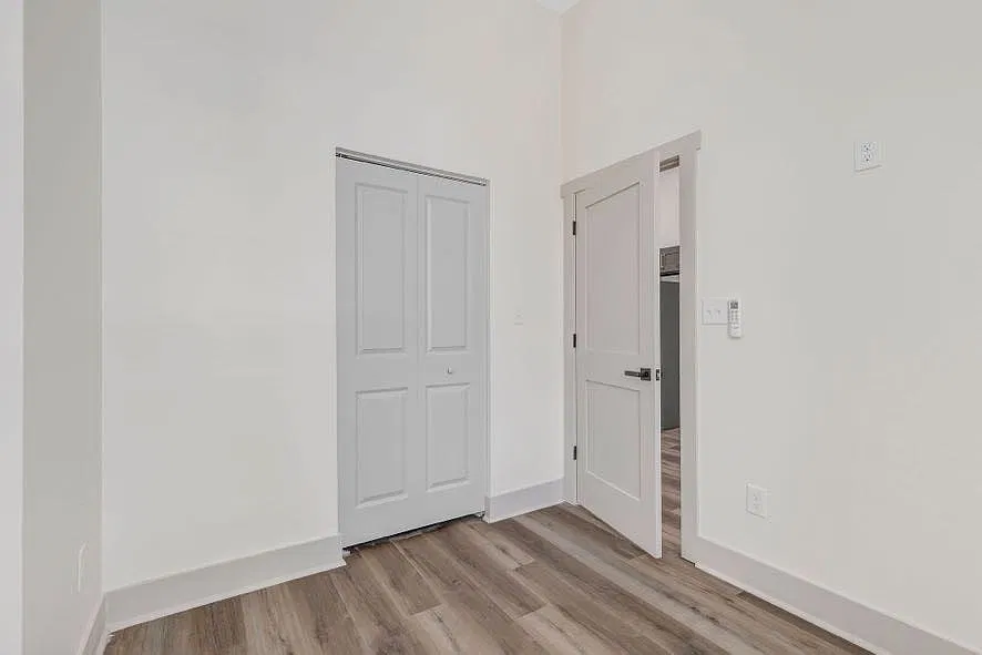 Baymiller — Photo 3